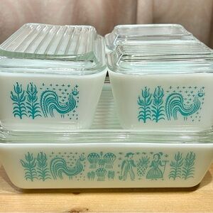 Complete Vintage Pyrex Amish Butterprint Fridgies set.